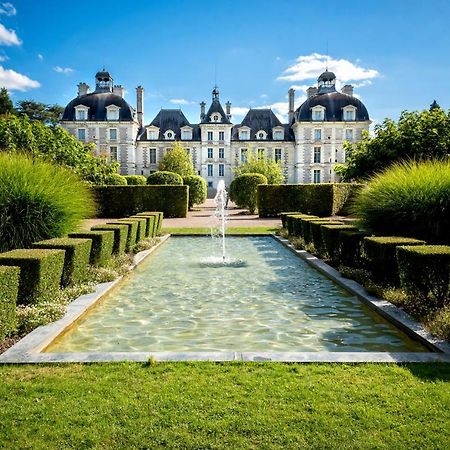 Les Hauts Du Bourg, Blois-Chambord-Amboise-Beauval Coulanges Exterior foto
